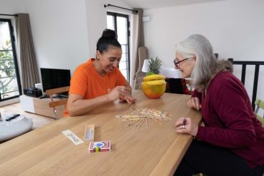 DEAES (Diplôme d'État d'Accompagnement Éducatif et Social)